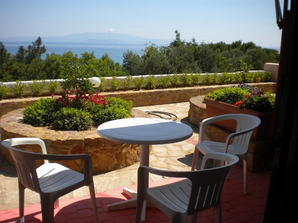 Chios Rooms Myview Карфас Номер фото