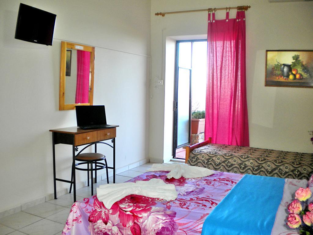 Chios Rooms Myview Карфас Экстерьер фото